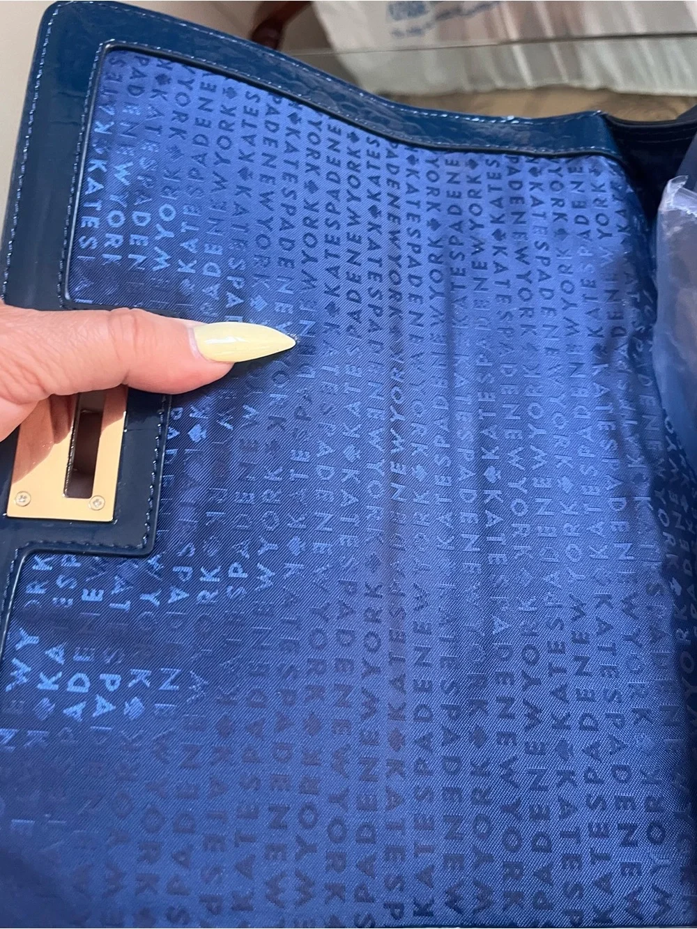 Immaculate Kate Spade Knightsbridge Doris Blue Croc-Embossed Satchel like new